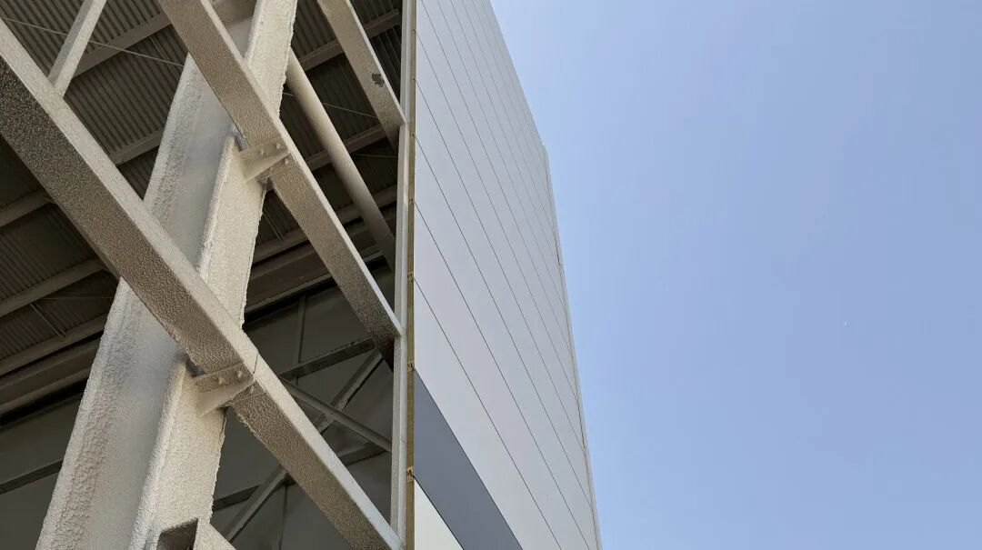 聚氨酯封邊巖棉夾芯板