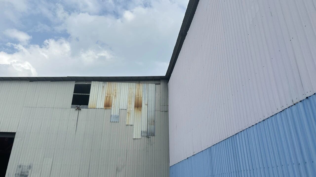 寶潤達聚氨酯封邊巖棉板—為工業外墻注入“長